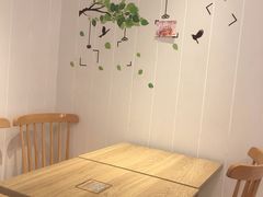 用餐区-肯德基(新塘乐购店)