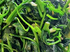 -龙湖东院农庄(乡间小路店)