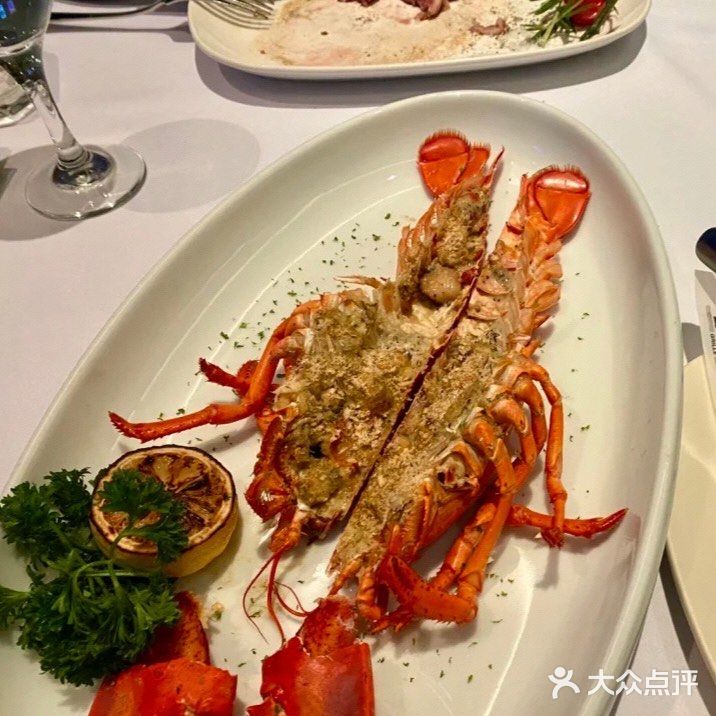广州美食探店｜莫尔顿扒房约会聚会好地 方