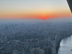 -广州塔卢特斯法国旋转餐厅