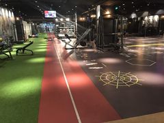 -VLines耀能运动24小时·月付制健身(京广桥店)