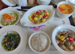 -金鹰国际月子中心(新街口店)