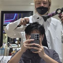 -蓝调造型·烫发·染发
