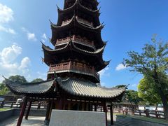 -龙华寺