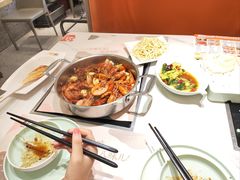 -黄记煌三汁焖锅(新佳丽江汉路店)