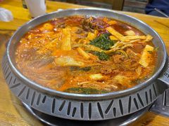 -喇喇排骨火锅·传统韩式脊骨汤(望京西园总店)