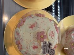 -花花卷卷·鲜食蛋糕(静安久光百货店)