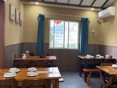 -李东农庄(中南百草园地标店)