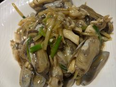 -黄泥岗·地道湖北菜(奥特莱斯店)