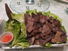 牛气冲天-金八仙酒店