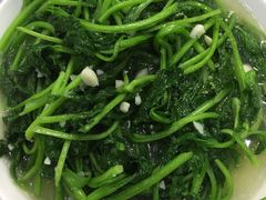 -乡土特色.冷锅鱼.牦牛肉汤锅