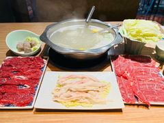 -潮汕牛肉火锅