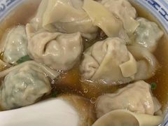 半菜半肉-古徽州馄饨店(宝安路店)