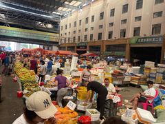 -三亚新鸿港水果一级批发市场