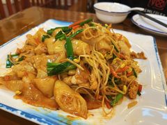 干炒卷筒粉-老崇左特色风味食馆