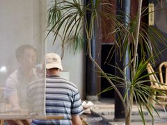 -Metal hands·铁手咖啡