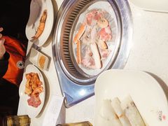 -佰烧海鲜烤肉火锅自助(世茂国际广场店)