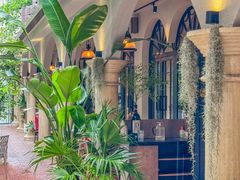 -Osteria Garden 生蚝花园餐厅(原进贤路店)