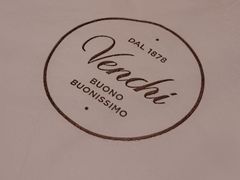 -VENCHI 闻绮(北京国贸商城店)