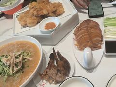 -梅利汴京烤鸭•开封豫菜地标店(东大街店)