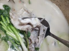 -鲜呦蒸汽石锅鱼(北辰路店)