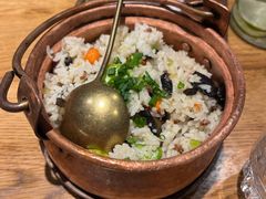 -一坐一忘云南菜(嘉里中心店)