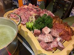 -熊出没日本烧肉放题