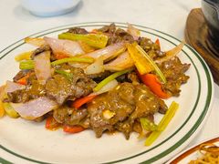 -乾坤饭店
