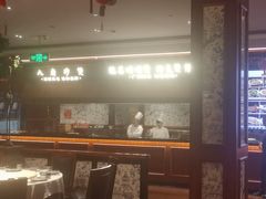 -八府香鸭·啫啫煲(华山路店)