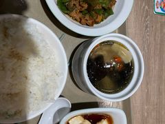 -老乡鸡(融科天地店)