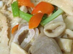 笋干大肠煲-郑厨私房菜