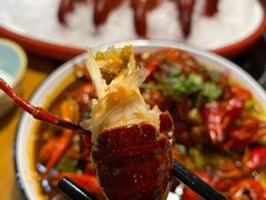 至尊冰镇龙虾-虾弄弄海派小龙虾·牛羊蝎子火锅