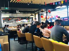 大堂-山城外·非遗酸菜鱼(蜀都万达店)