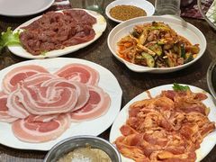 -韩风烤牛肉冷面店