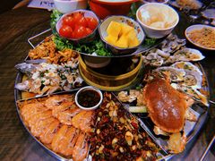 -日进一片海.生腌海鲜火锅.宵夜烧烤(三里屯总店)