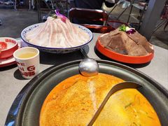 -生活如沸·顺德水牛奶火锅(大学路店)