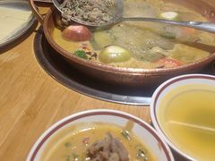 -洱火云南酸菜牛肉火锅(石景山当代商城店)