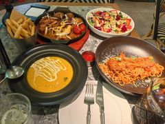 -芭莉与彩虹西餐厅(成都合生汇店)