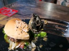 球馆汉堡-HIGH FIVE哈福手工汉堡(桂林路店)