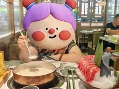 -洪氏嗨捞·广东猪肚鸡·椰子鸡火锅(西咸万象城店)