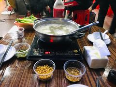 -阿牛牛杂店(东园店)