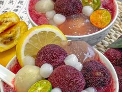 -沪上阿姨·精选茶饮(十一经路店)