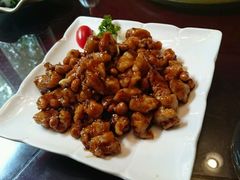 -金牌餐厅·天津菜·八珍豆腐·老爆三(瓷房子店)