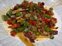 -伊带伊路新疆美食府(呼家楼店)