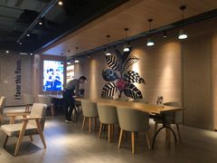 -瑞幸咖啡(外滩SOHO店)