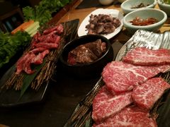 -黑牛の店·和牛烧肉(大悦城店)