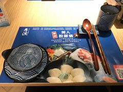 餐具摆设-舞漁日料美人胶原锅(陆家嘴中心店)