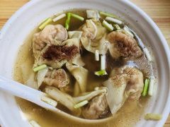 -小梁哥云吞面(黄贝岭店)
