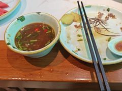 -乡土黄·鲜牛肉火锅·小龙虾(兴业街店)