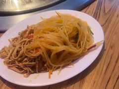 -山河屯铁锅炖鲜鹅·东北菜(开发区一店)